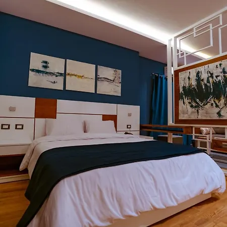 Travelholic Residence New Cairo-2