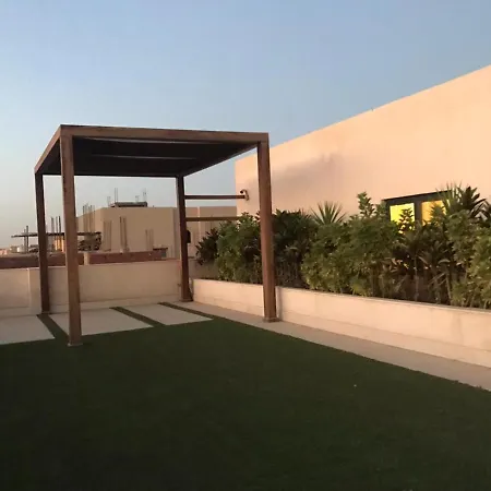 Travelholic Residence New Cairo-3